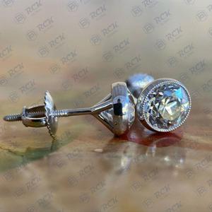 ต่างหูเพชรโมอิสทรงกลม3.00 tcw สำหรับผู้หญิง/เครื่องประดับของขวัญครบรอบสำหรับกระดุมเพชรของเธอ - Product Image 2