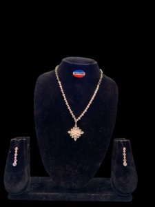 Conjunto de collar y pendientes de cristal de aleación de diamantes de imitación para mujer, novia, boda, cena, fiesta - Product Image 4