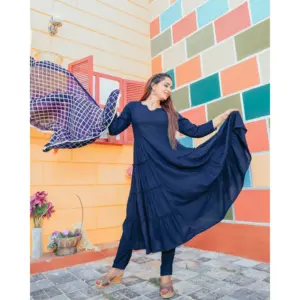 Ensemble de costume pour femme en rayonne bleu égyptien avec dupatta Gotta Jaal par Thread & Button - Product Image 3