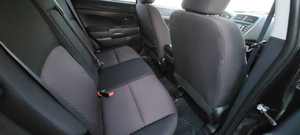 Usado Clean 2019 Mitsubish-i outlande-r Sport SE Utility 4D - Product Image 3