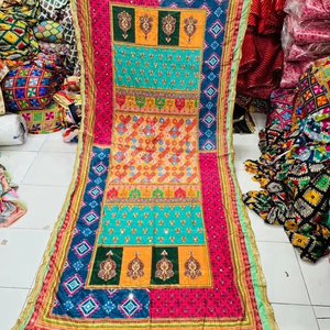 กระจกทำงานทำมือ dupatta ผ้าชีฟองพิมพ์ลายผู้หญิงหลายสีชุดปาร์ตี้ dupatta ชุดงานออกแบบทำมือกระจกทำงานจริง dupatta - Product Image 1