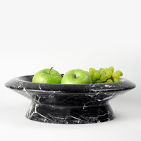 Plateau à fruits et décorations en marbre noir et blanc, bord festonné, style moderne et luxueux, pour hôtel et salon, collection 2023