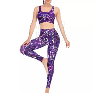 Ensemble de yoga imprimé pour femmes, style tendance, vêtements de sport, vente en gros, fabriqué au Pakistan - Product Image 4