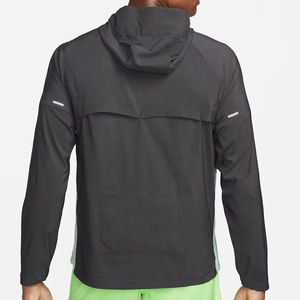Chaqueta Cortavientos de Golf y Running para Hombre, con Cremallera Completa, Impermeable, Cómoda, de Poliéster, Diseño de Primavera 2026, Alta Calidad y Personalizable - Product Image 2