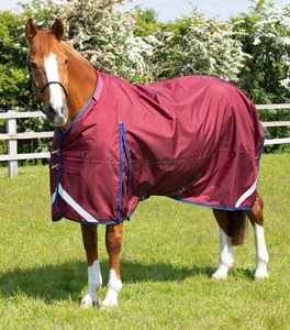 Proveedor de mantas para caballos impermeables y transpirables, mantas para caballos personalizadas, manta de exterior premium para establos y escuelas de equitación - Product Image 3