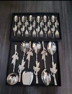 Collection exclusive de couverts en métal magnifiquement fabriqués avec miroir pour les dîners et les fêtes d'Inde - Product Image 1