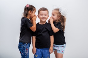 Camisetas Infantiles IMRON KIDS 100% Algodón Tejido Transpirable Casual de Manga Corta con Logotipo Estampado en la Espalda para Niños y Niñas Hecho en UZ - Product Image 5