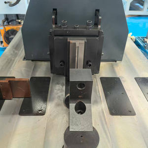 เครื่องพับขึ้นรูปโลหะแบบแนวนอน <span class=keywords><strong>ZEMO</strong></span> EPP4020 ควบคุมด้วย PLC อัตโนมัติเต็มรูปแบบ ความแม่นยำสูง 20-60 ตัน - Product Image 4