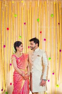 Lujosos saris de seda Jacquard pesados Golden Big Jacquard tejido borde indio tradicional atuendo para fiestas Fashionharbor - Product Image 3