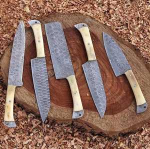 Vente en gros de 5 couteaux de cuisine personnalisés faits à la main en forme de Damas, OEM, ODM, ensemble de couteaux de cuisine ergonomiques ambidextres - Product Image 3