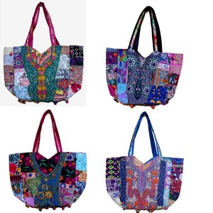 Mesdames Broderie Travail Mode GC-BG-177 Sacs à main Femmes Embrayages au prix de gros Inde Disponible pour Shopping Sacs à bandoulière - Product Image 2