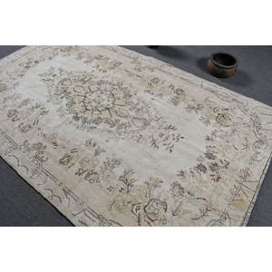 Tapis Turc Vintage Beige Vert 5.6 X 9.2ft Tissage Plat en Laine avec Motif Patchwork pour Décorations de Salon - Product Image 4