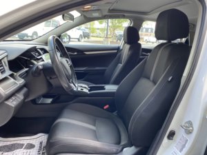 Honda Civic EX FWD 2021 d'occasion propre - Product Image 4