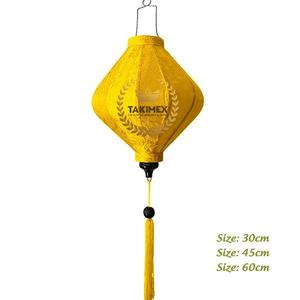 Lanterne en soie de bambou au design uni fait à la main pour le nouvel an chinois et la décoration de vacances du Têt vietnamien avec couleur personnalisée - Product Image 1