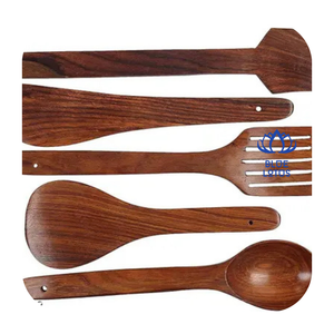 Juego de Cucharas de Madera en OFERTA - Utensilios de Cocina de Mango Largo para Remover, Servir y Más - OEM Disponible - Product Image 1