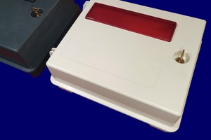 Caja de tamaño mediano con ventana transparente personalizable a la hora de hacer el pedido - Product Image 4