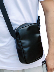 Sac banane personnalisé de haute qualité pour femmes, sac de sport de haute qualité pour la course à pied, sac de messager, petit sac bandoulière pour les voyages - Product Image 5