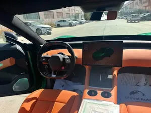 2025 U 7 Portaequipajes Metálico Automático, Asientos de Cuero, Batería de Litio, Características Premium - Product Image 3