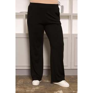 Pantalones de Punto Negros Básicos de Corte Holgado para Mujer, Tallas Grandes, Cómodos, Mezcla de Poliéster y Elastano para Uso Diario - Product Image 3