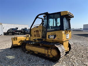 Offre d'usine, Caterpillar D5K2 LGP multifonctionnel pas cher de 2016 à vendre avec livraison disponible dans le monde entier - Product Image 3