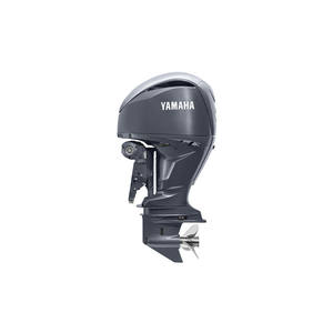 Moteur hors-bord marin Yamaha LF300ESB 300 CV 4 temps avec commandes électroniques numériques (DEC), Power Trim et Tilt, pour bateaux à arbre extra-long de 35 XXX-Long Shaft - Product Image 3