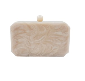 Pochette artisanale indienne multicolore en résine personnalisée pour femmes - Product Image 3