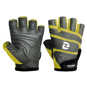 Gants de fitness d'haltérophilie pour l'entraînement de gymnastique et l'entraînement Palm Grip Protection des mains Gants de sécurité sportive en vente - Product Image 2