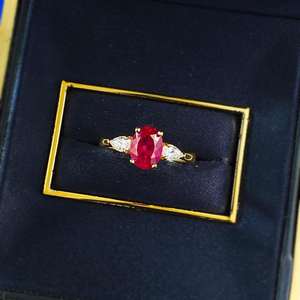 Bague fine en or massif 14 carats avec rubis naturel et diamant de laboratoire en forme de poire, bague de fiançailles à trois pierres ovales en rubis, cadeau de naissance de juillet - Product Image 6