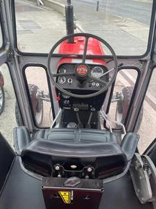 Tracteur à chenilles Massey Ferguson 550 de 2006, moteur 4.0 L, 40 CV, avec pompe à engrenages et boîte de vitesses. - Product Image 2