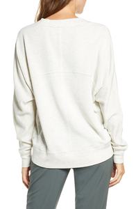 Conjunto de dos piezas informal suelto bordado para mujer Sudadera de lana de invierno y pantalones cortos con cordón Logotipo frontal Tie Dye Technics - Product Image 5