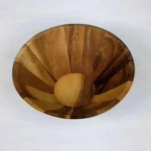 Tazón para Servir Ensaladas Tallado a Mano en Madera de Acacia, Diseño Ovalado de Estilo Indio, Plato Decorativo de Madera para Mesa de Cocina - Product Image 3