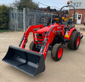Livraison gratuite pour le tracteur agricole EK1-261 25HP 4x4 à transmission par engrenages avec chargeur frontal, moteur et pompe, rouge, garantie 1 an - Product Image 2