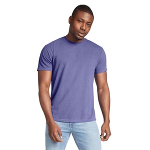 T-shirt respirant à poche lourde teint en vêtement - Product Image 1