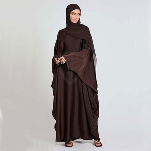 Mujeres Abaya Último diseño Abayas personalizadas Hecho en Pakistán Disponible a granel para la venta a precios razonables - Product Image 3