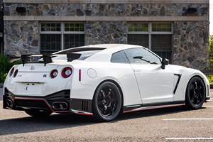 NISSAN JUKE NISM0 RS 2014 d'occasion, conduite à gauche/droite - Product Image 3