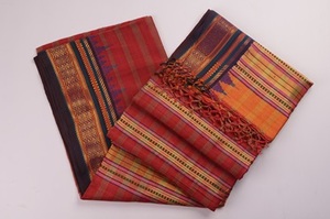 Rich <b>Maroon</b> Karvat Kinar Handloom Cotton <b>Saree</b> | Ethnic Indian Elegance | Premium Women Appereal | Timeless Indian Craftsmanship - Product Image 2