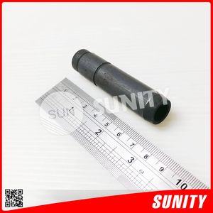 TAIWAN SUNITY pour Yanmar 6HA-DT 6HA2M 6HA2M-WDT GUIDE DE VALVE DANS OEM 126634-11161 - Product Image 3