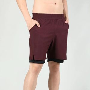 Vente en ligne Short de course de sport de taille moyenne en maille respirant et écologique à double couche à séchage rapide pour homme High Street - Product Image 1