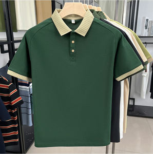 Nouveau T-shirt décontracté de luxe pour hommes version coréenne d'été OEM ODM pour polo à manches courtes avec revers contrasté de couleur d'épaule pour polo - Product Image 3