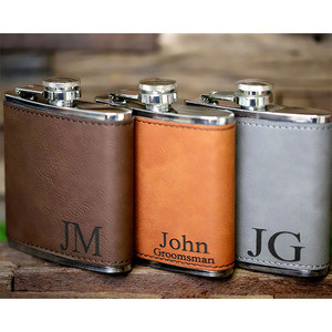 <span class=keywords><strong>Regalos</strong></span> <span class=keywords><strong>de</strong></span> <span class=keywords><strong>Boda</strong></span> Petaca <span class=keywords><strong>de</strong></span> Acero Inoxidable 304 Personalizada para Padrino <span class=keywords><strong>de</strong></span> 6 oz <span class=keywords><strong>Regalos</strong></span> Petaca <span class=keywords><strong>de</strong></span> Cuero Grabada con Láser para Hombre - Product Image 2