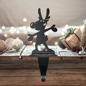 Porte-bas de Noël en métal ton or de luxe accent décoratif élégant pour cheminée base robuste de vacances festives - Product Image 3