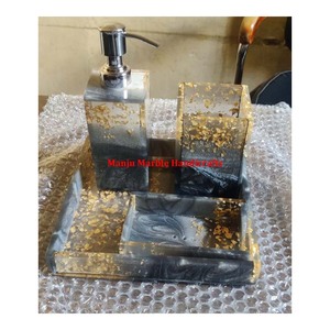 Premium Incroyable Design Classique Vadrouille Naturel Salle De Bains Ensemble Avec Porte-Shampooing Forme Ronde Taille Pour La Maison Salle De Bains Ensemble Porte-Savon - Product Image 1