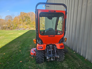 ข้อเสนอที่ดีที่สุดสำหรับรถแทรกเตอร์ Kubota BX23S 4x4 มือสอง พร้อมรถตักล้อยางและรถขุดหลัง  เครื่องยนต์ดีเซล 3 สูบ ระบายความร้อนด้วยน้ำ สำหรับใช้งานในฟาร์ม - Product Image 3