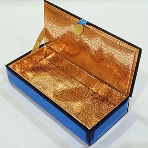 Joyero de espejo de cristal personalizado, recuerdo grabado personalizado y exhibición de baratijas para su regalo único - Product Image 2