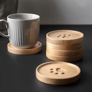 Top Glass Coasters Housewares Set de sous-verres en bois naturel par Crescent Crafts - Product Image 4