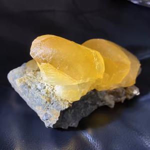 Mineral de calcita de oro natural al por mayor, espécimen raro de calcita de oro crudo de EE. UU., mineral de calcita de oro para Decoración - Product Image 3