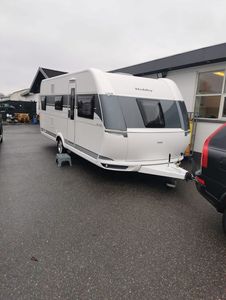 Remolque de Viaje Grande para Autocaravanas con Sistema de Energía Solar, Caravana de Camping 4x4 de Lujo Importada de Austria para 4 Personas - Product Image 6