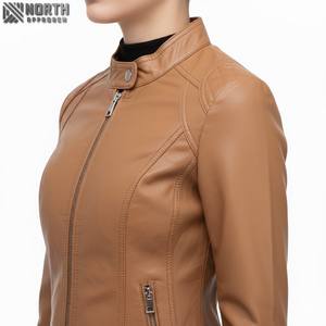 Chaqueta de cuero ajustada para Mujer | Diseño elegante y ajustado con cuero genuino de primera calidad para un aspecto moderno Señoras de cuero personalizadas - Product Image 5