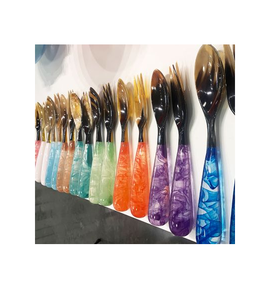 ชุดช้อนตักสลัดทำมือทำจากเรซินช้อนเขาควาย - Product Image 1