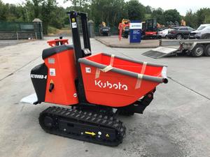 Livraison Gratuite Kubota KC70VHD-4 Mini Dumper sur Chenilles Diesel 9.4 CV, Charge Utile 550 kg, Benne de 1.35 m de Hauteur - Product Image 1
